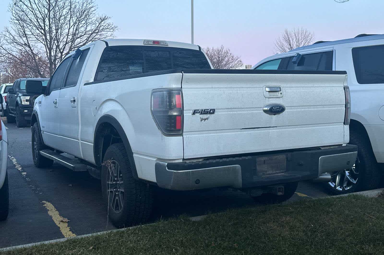 2012 Ford F-150 Lariat 4WD SuperCrew 157 3