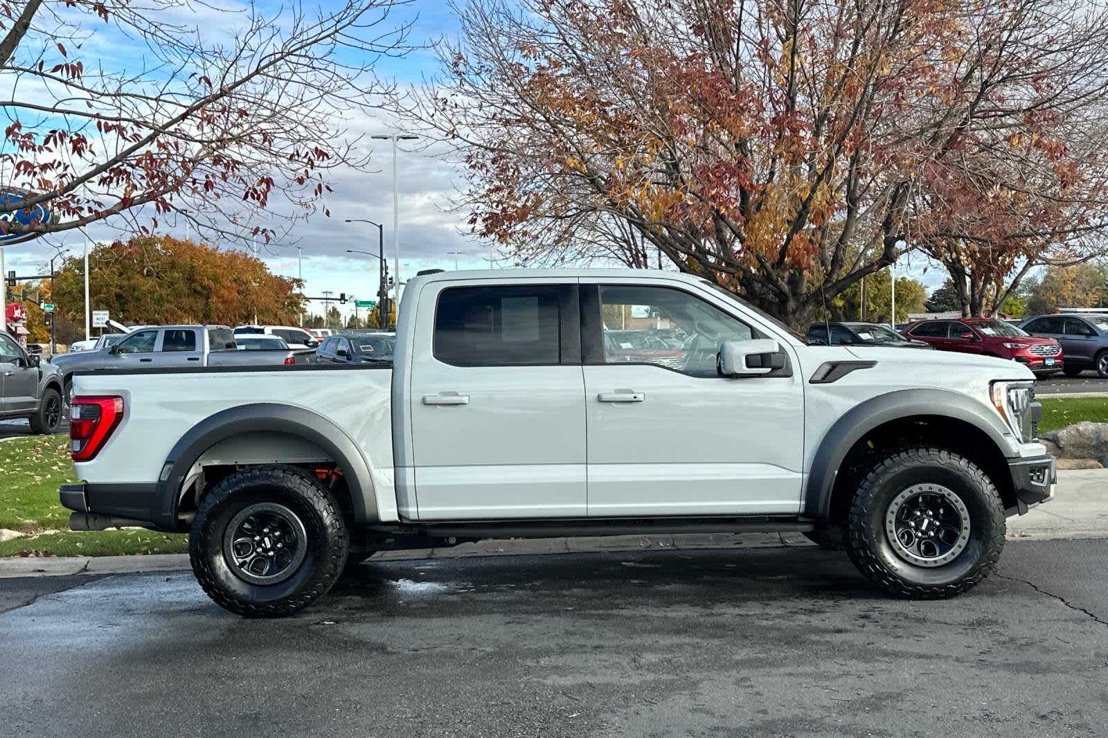 2023 Ford F-150 Raptor 4WD SuperCrew 5.5 Box 8