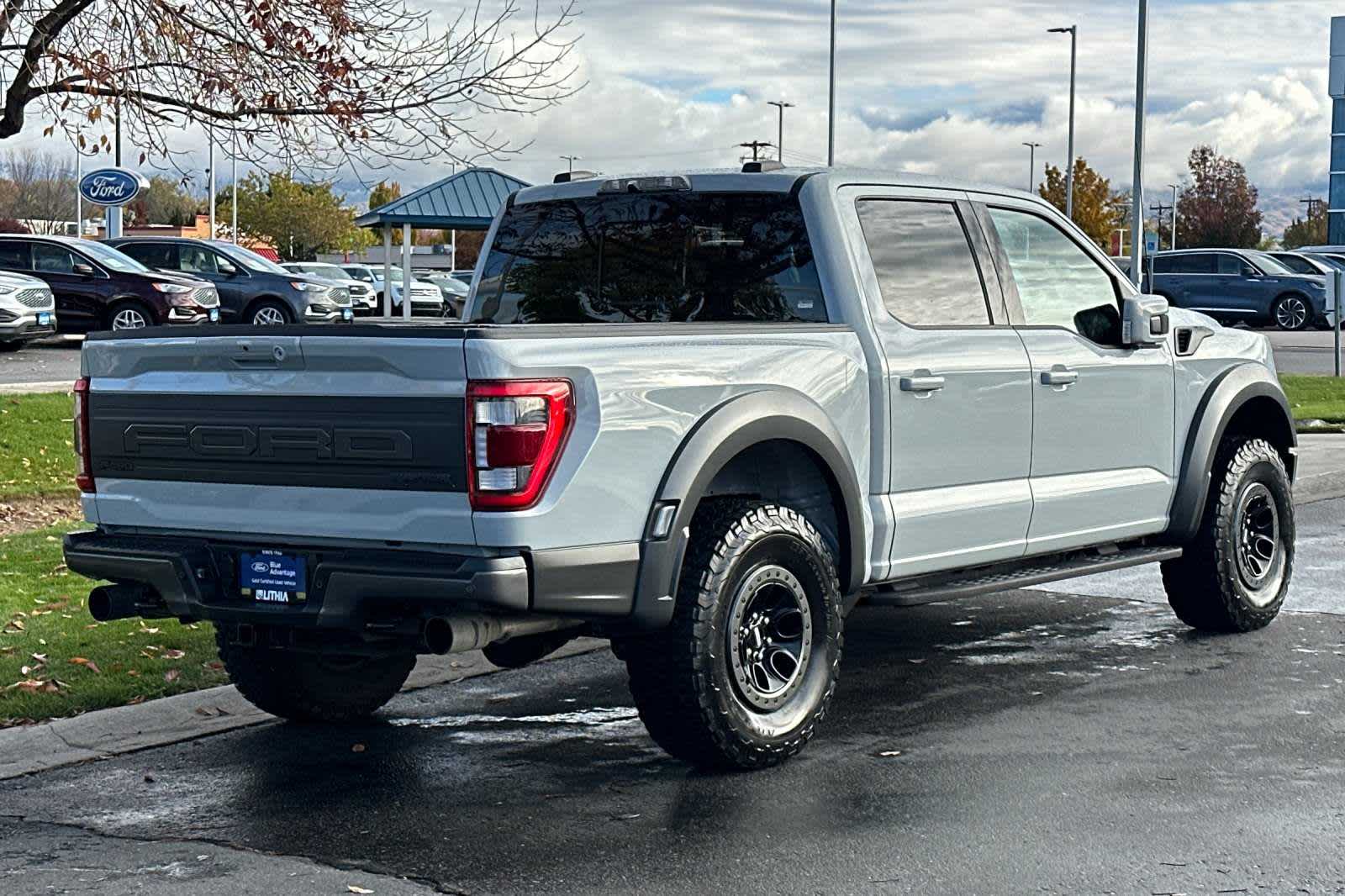 2023 Ford F-150 Raptor 4WD SuperCrew 5.5 Box 2