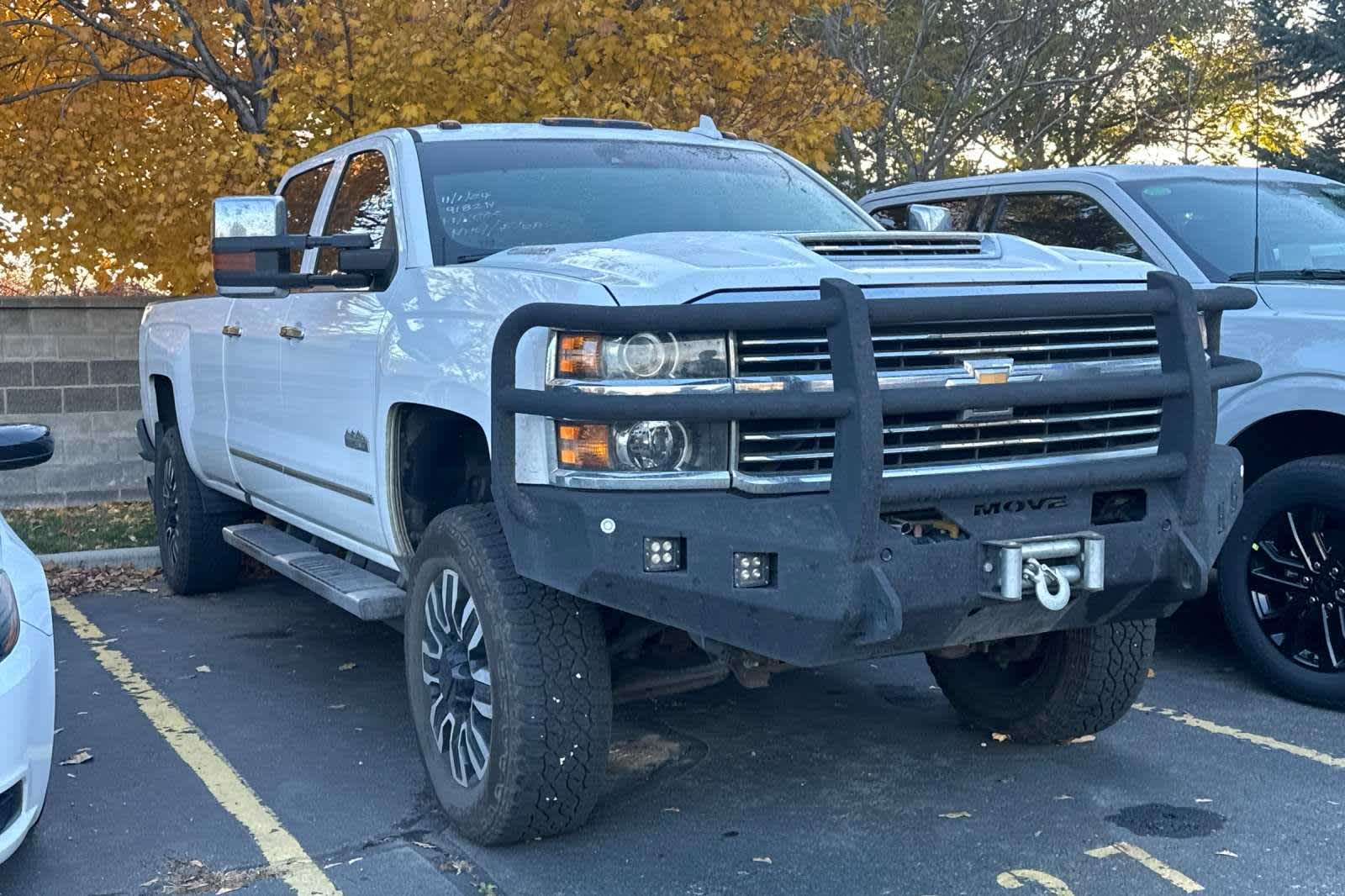 2017 Chevrolet Silverado 3500HD High Country 4WD Crew Cab 167.7 4