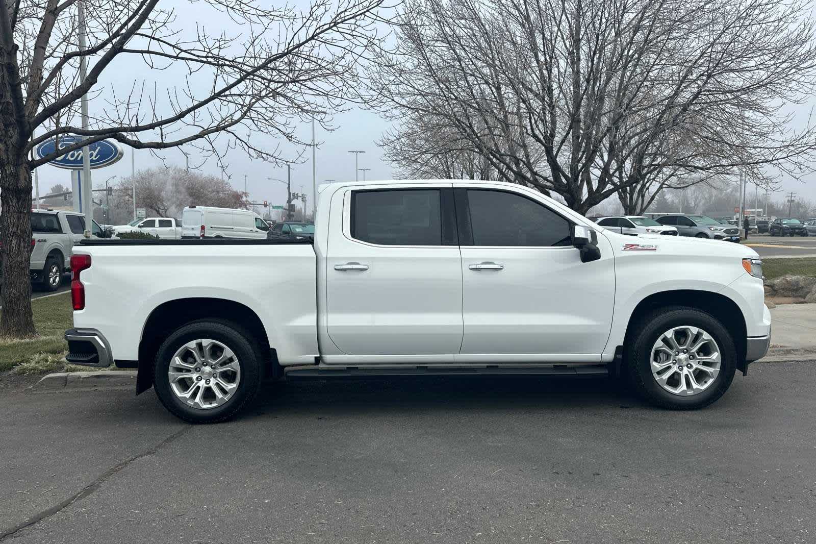 2022 Chevrolet Silverado 1500 LTZ 4WD Crew Cab 147 8