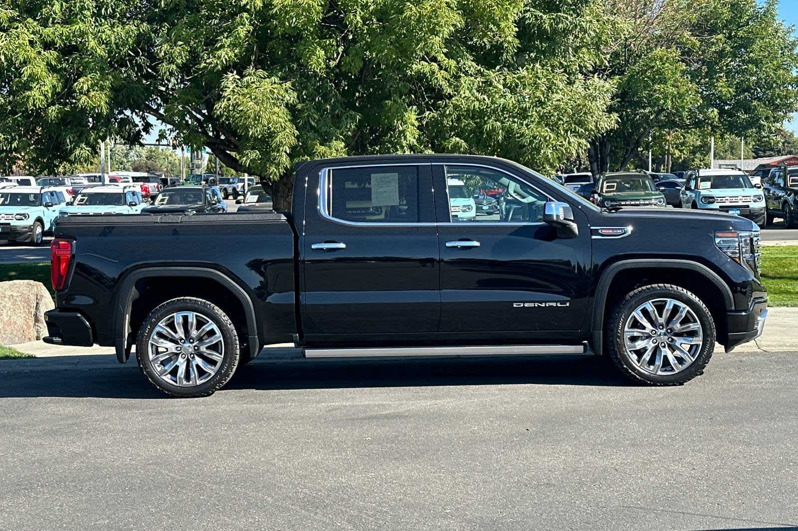 2024 GMC Sierra 1500 Denali 4WD Crew Cab 147 8