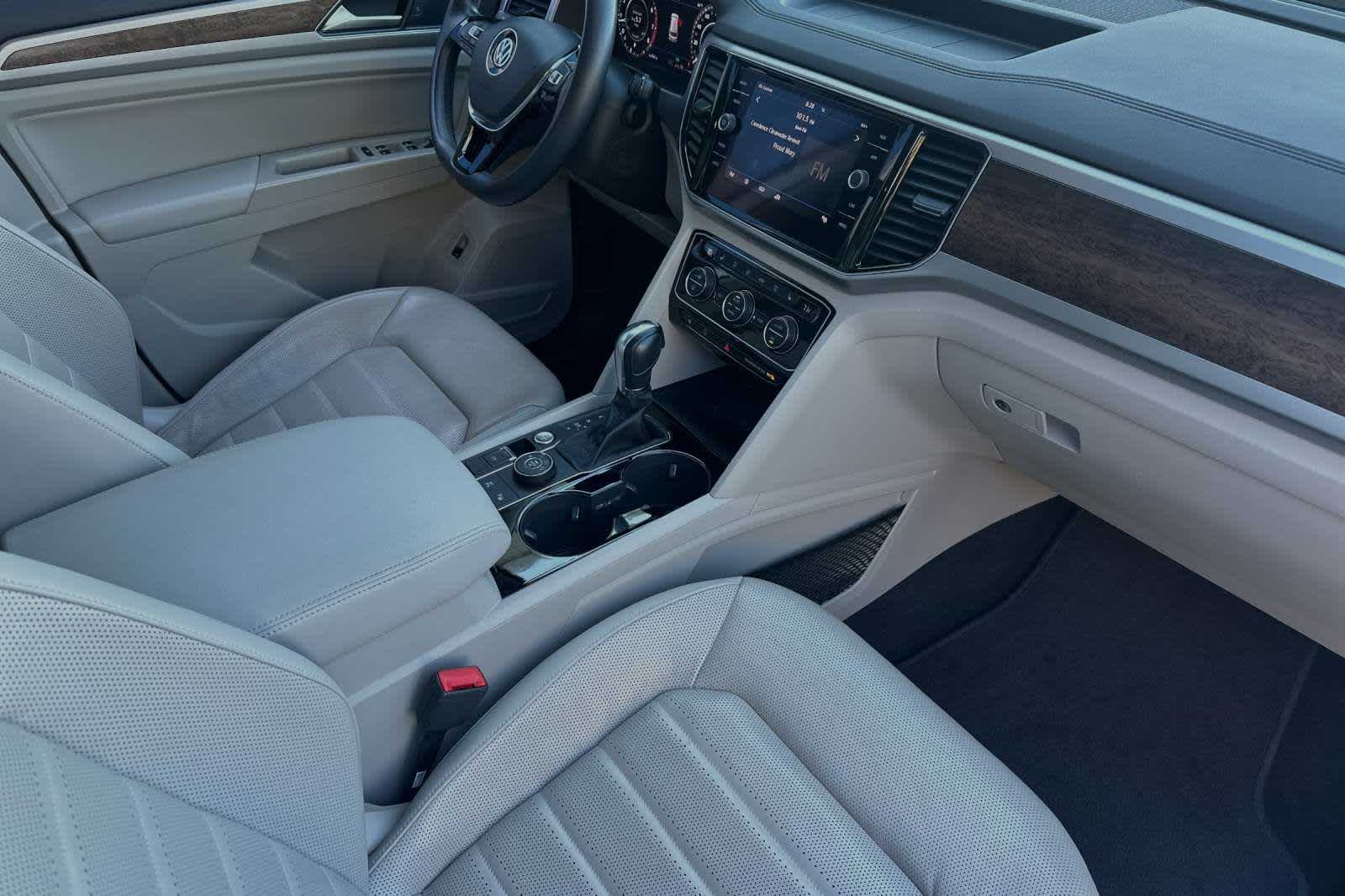 2019 Volkswagen Atlas 3.6L V6 SEL Premium 17