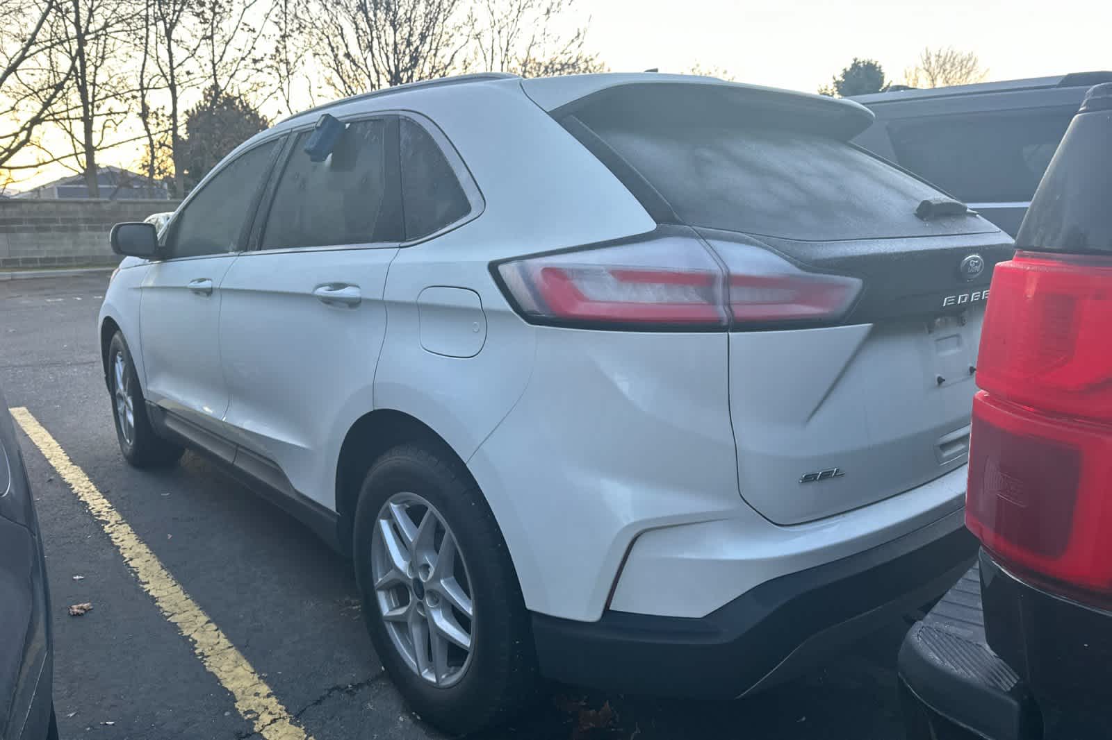 2021 Ford Edge SEL 3