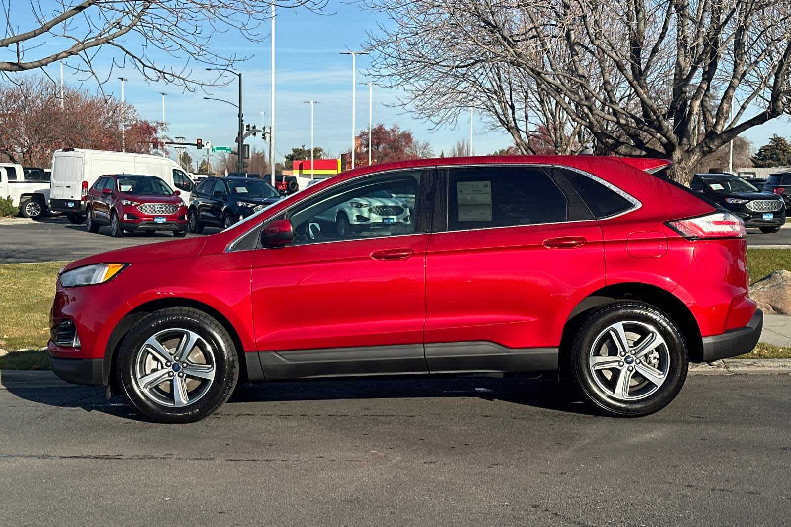 2021 Ford Edge SEL 5