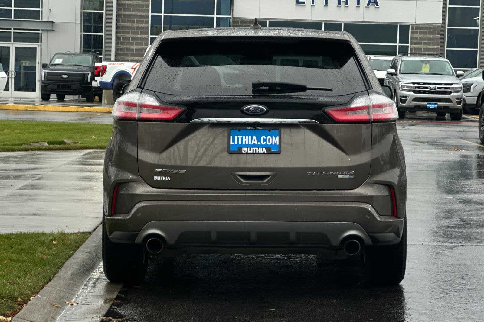 2019 Ford Edge Titanium 7