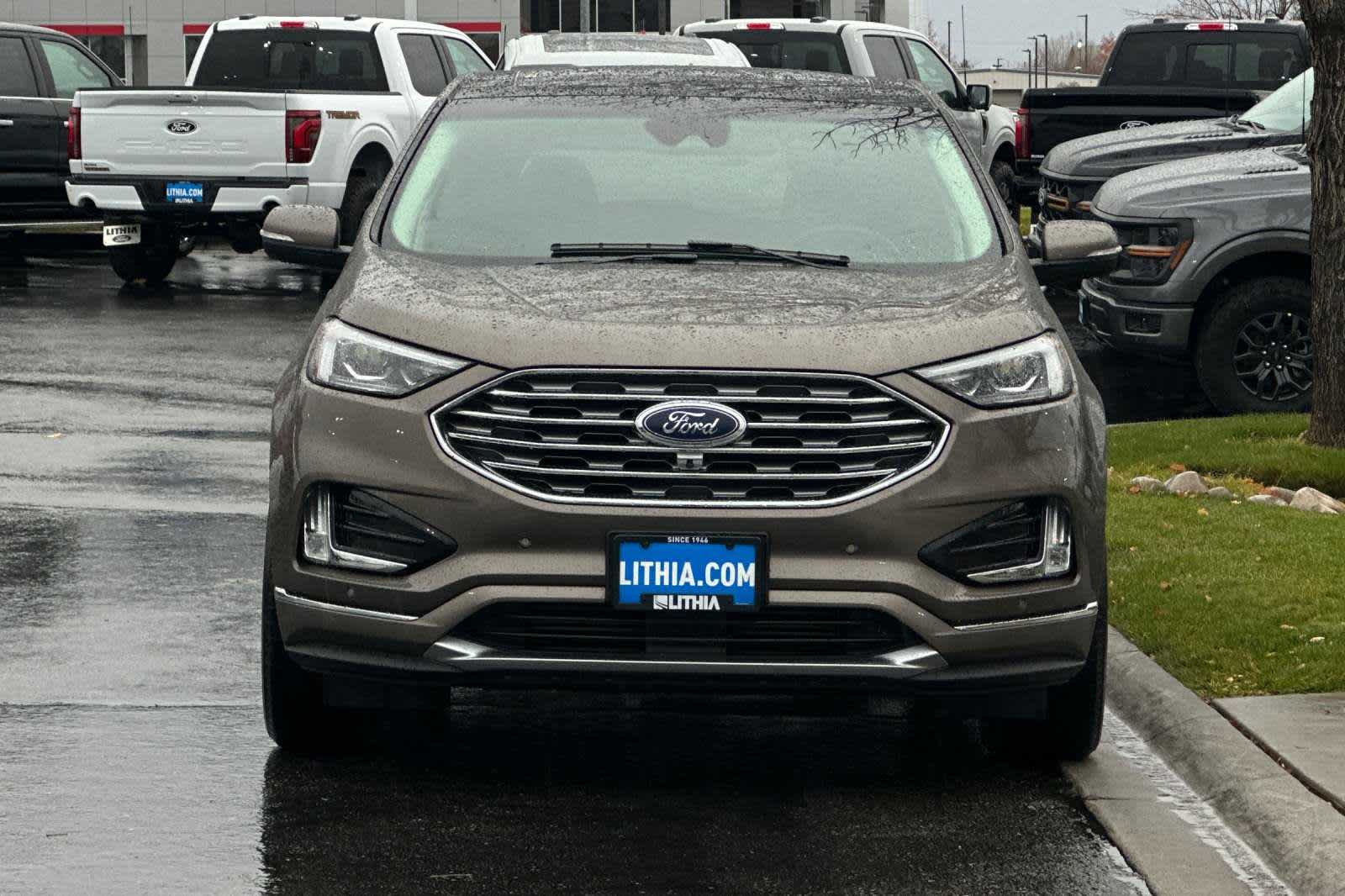 2019 Ford Edge Titanium 10