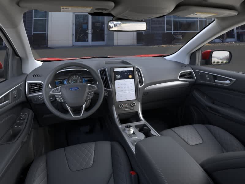 2024 Ford Edge Titanium 9