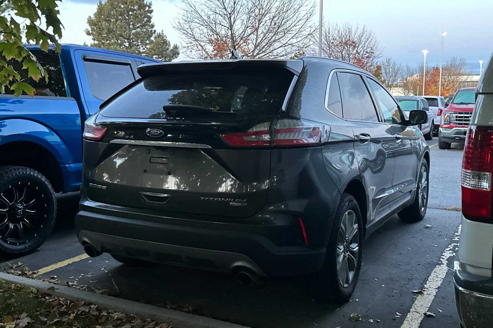 2019 Ford Edge Titanium 2