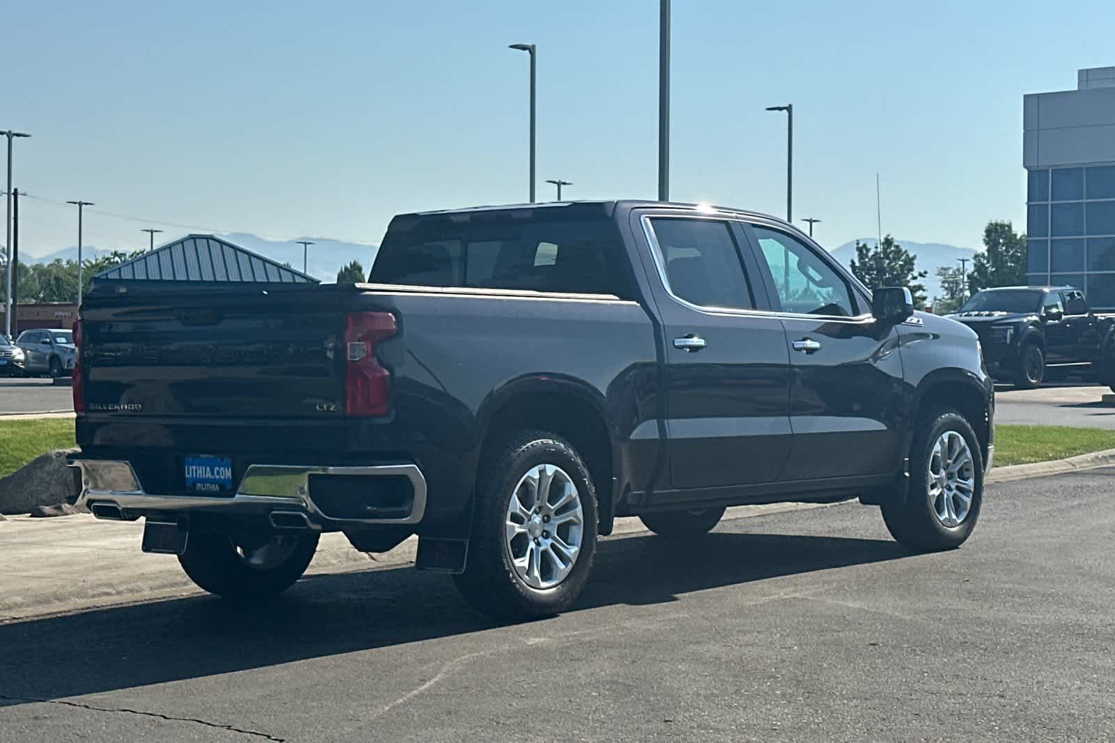 2023 Chevrolet Silverado 1500 LTZ 4WD Crew Cab 147 2