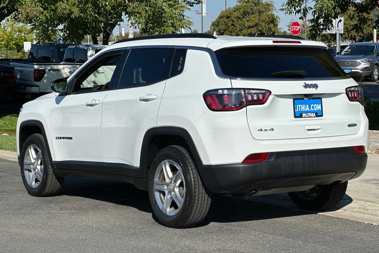 2023 Jeep Compass Latitude 6