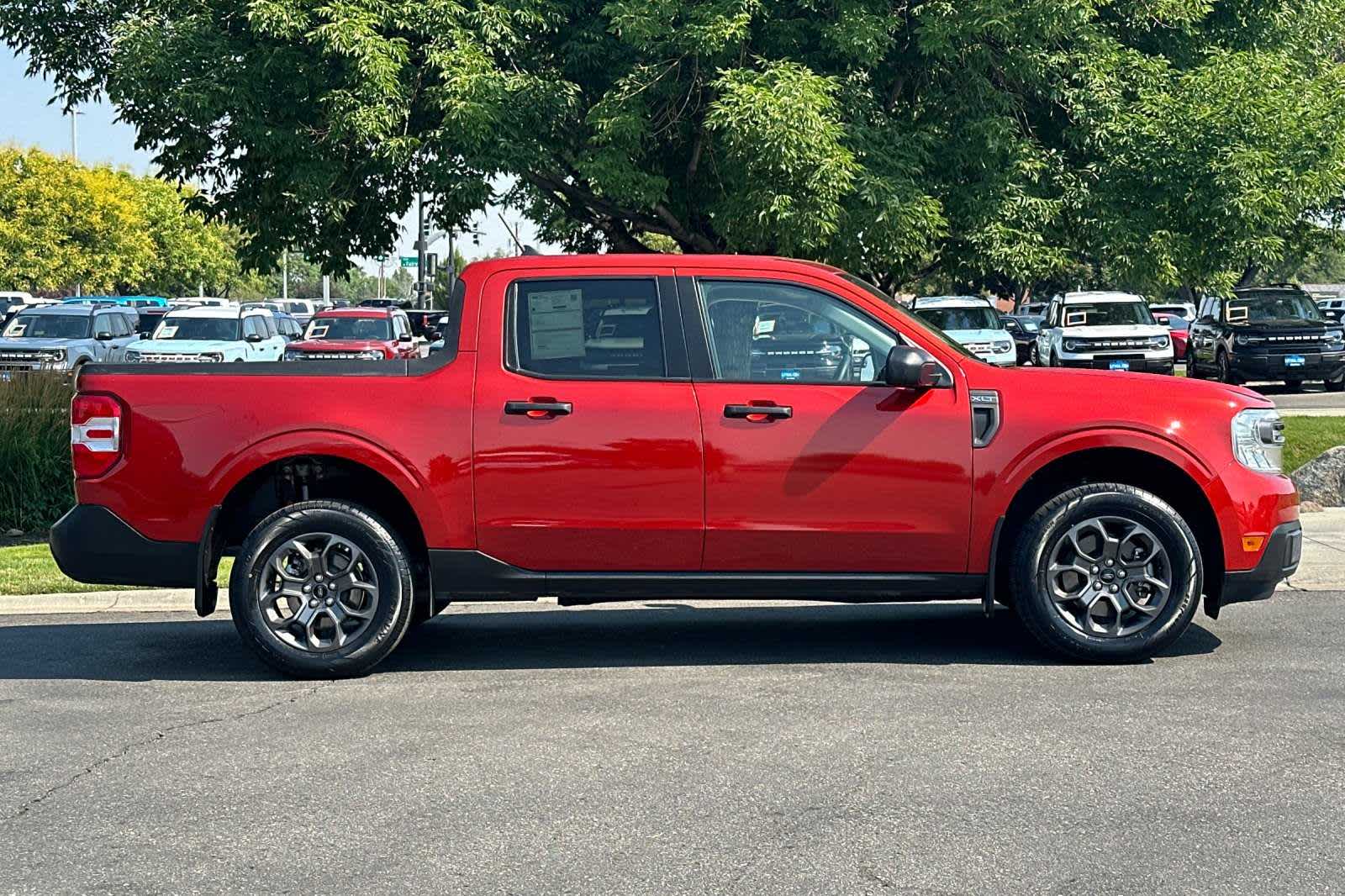 2022 Ford Maverick XLT FWD SuperCrew 8