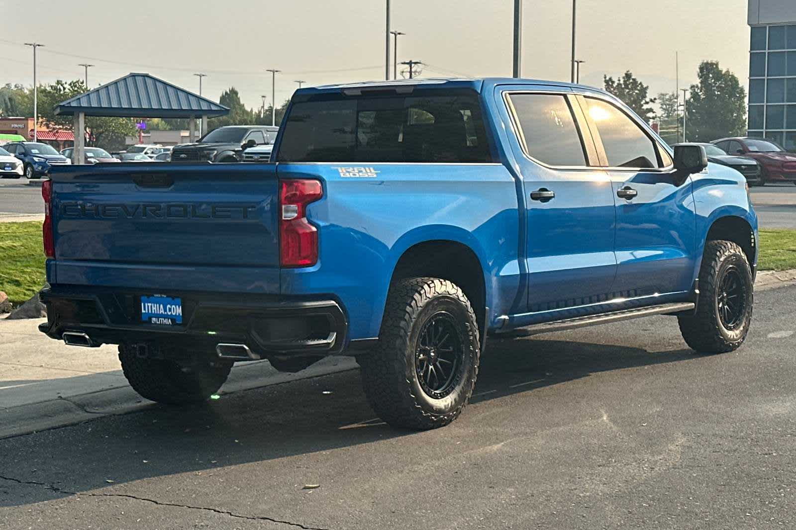 2022 Chevrolet Silverado 1500 LT Trail Boss 4WD Crew Cab 147 2