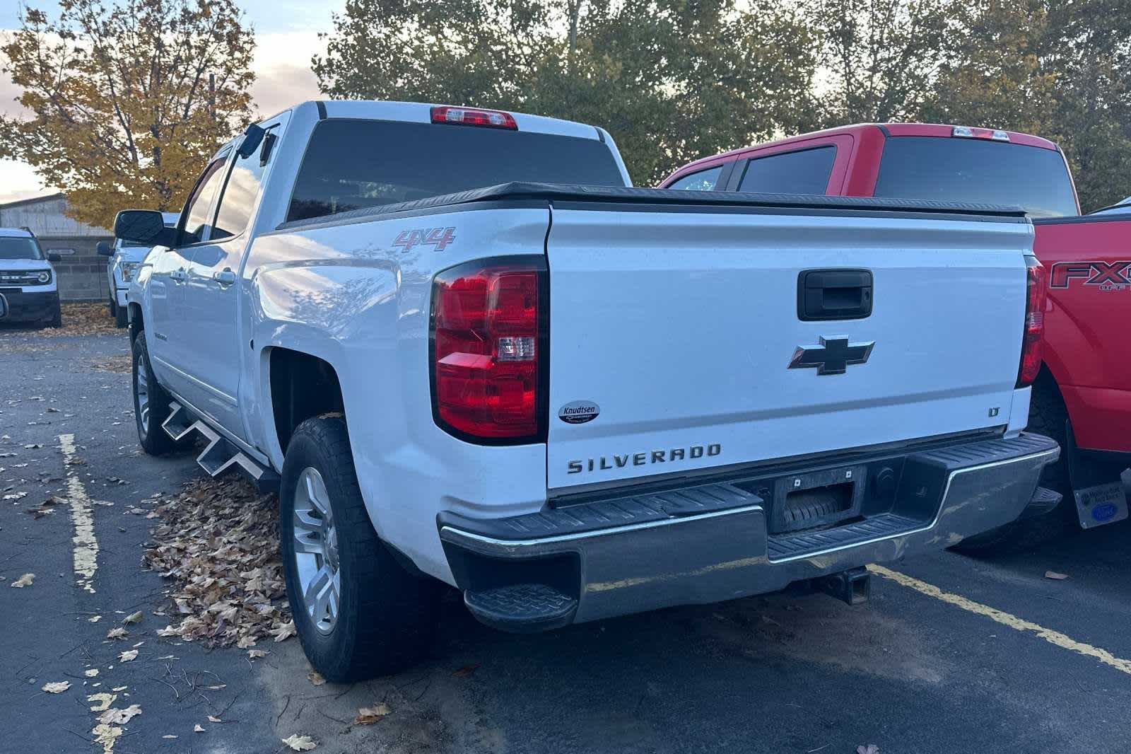 2017 Chevrolet Silverado 1500 LT 4WD Crew Cab 143.5 3