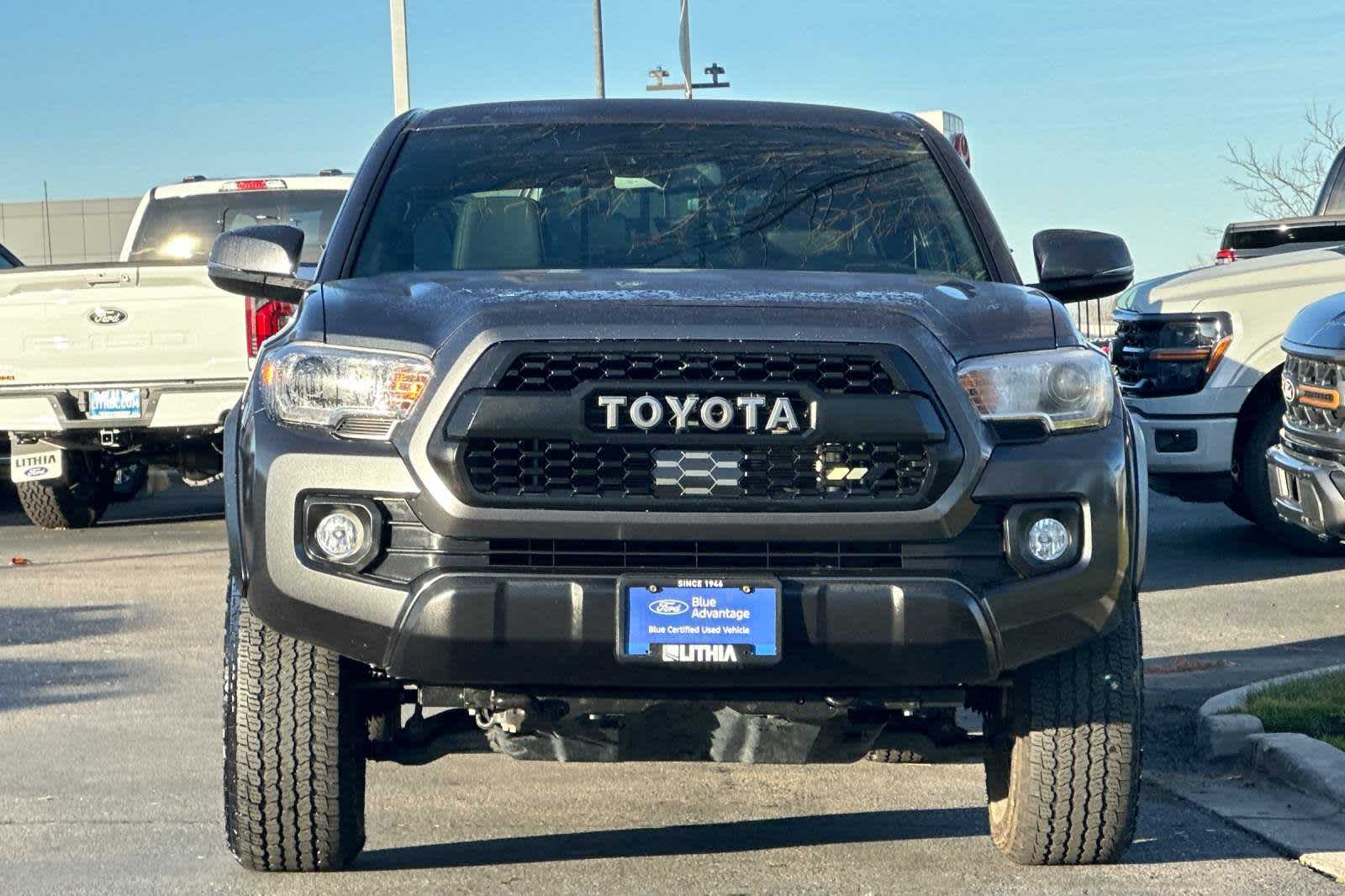 2022 Toyota Tacoma TRD Off Road Double Cab 6 Bed V6 AT 10