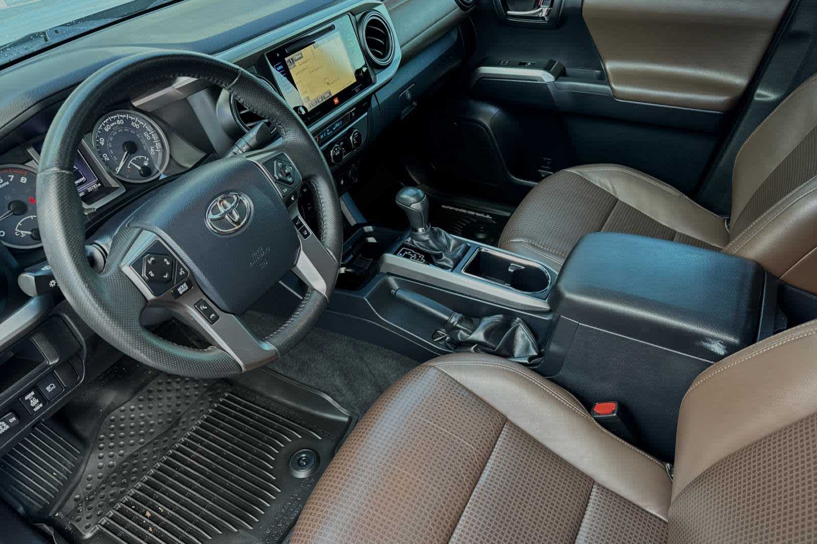 2019 Toyota Tacoma Limited Double Cab 5 Bed V6 AT 11