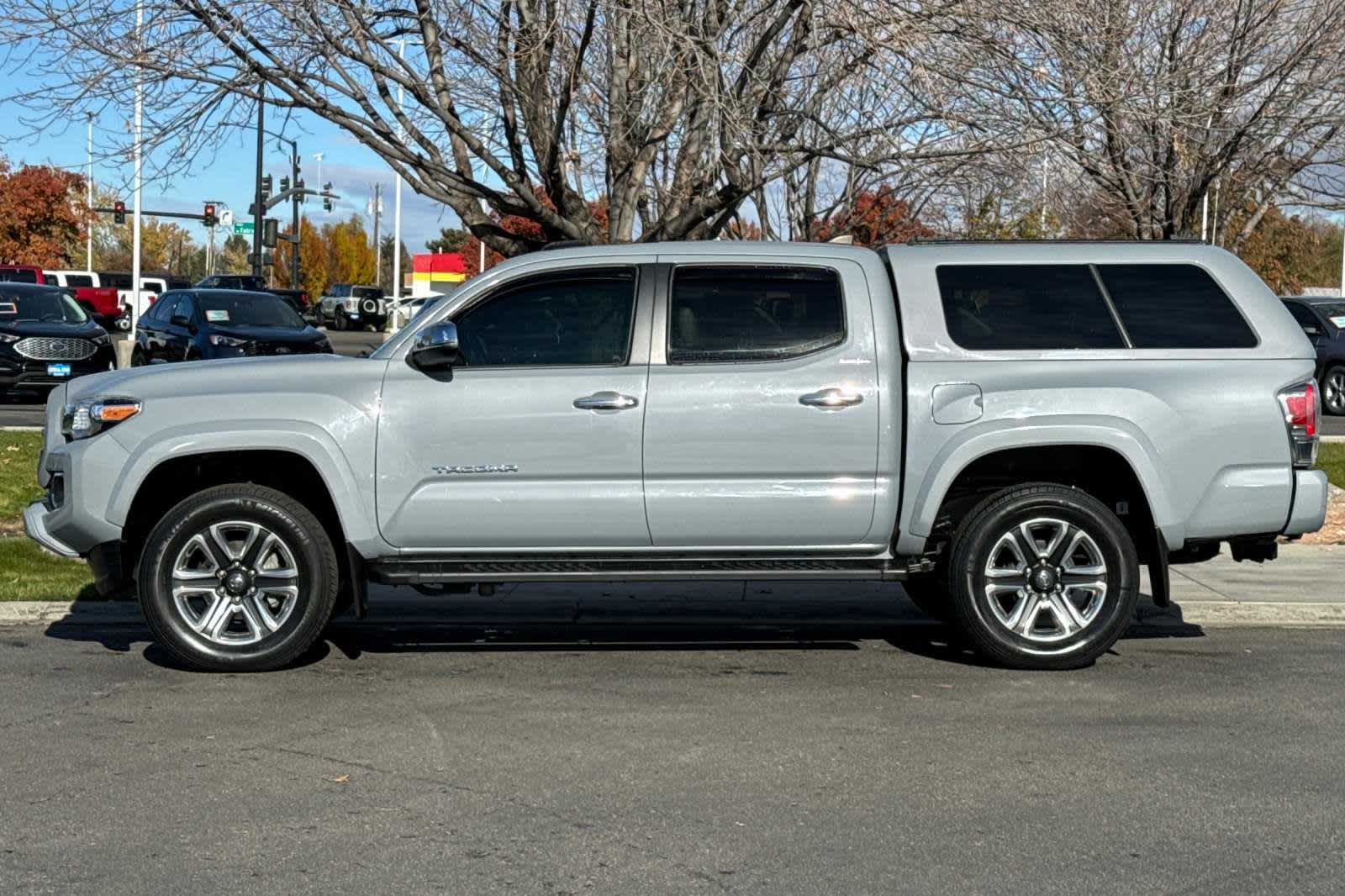 2019 Toyota Tacoma Limited Double Cab 5 Bed V6 AT 5