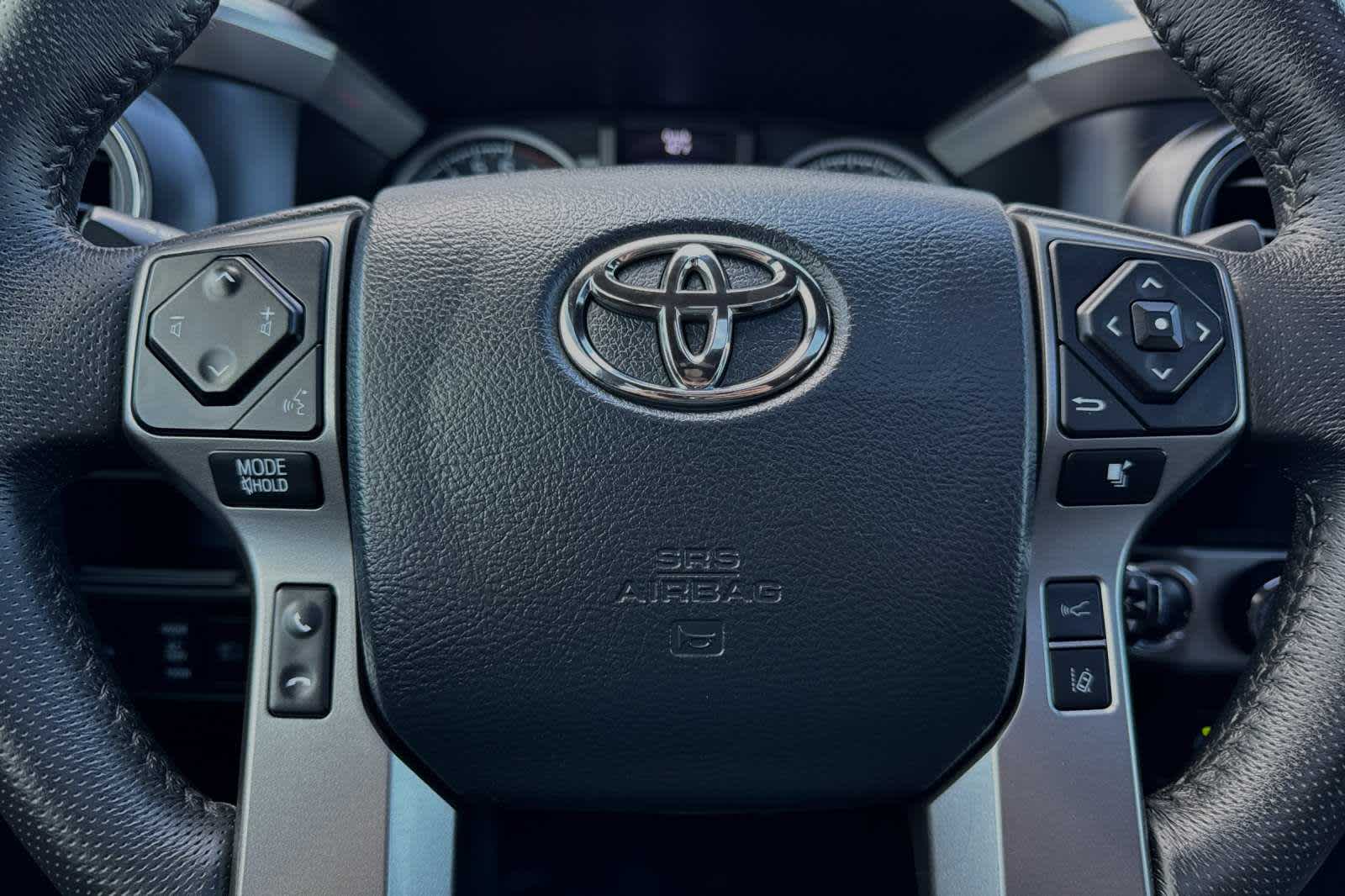 2019 Toyota Tacoma Limited Double Cab 5 Bed V6 AT 23