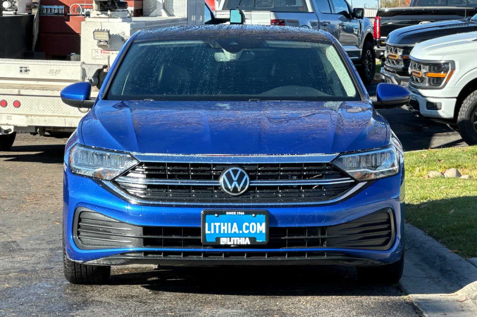 2022 Volkswagen Jetta SE 10