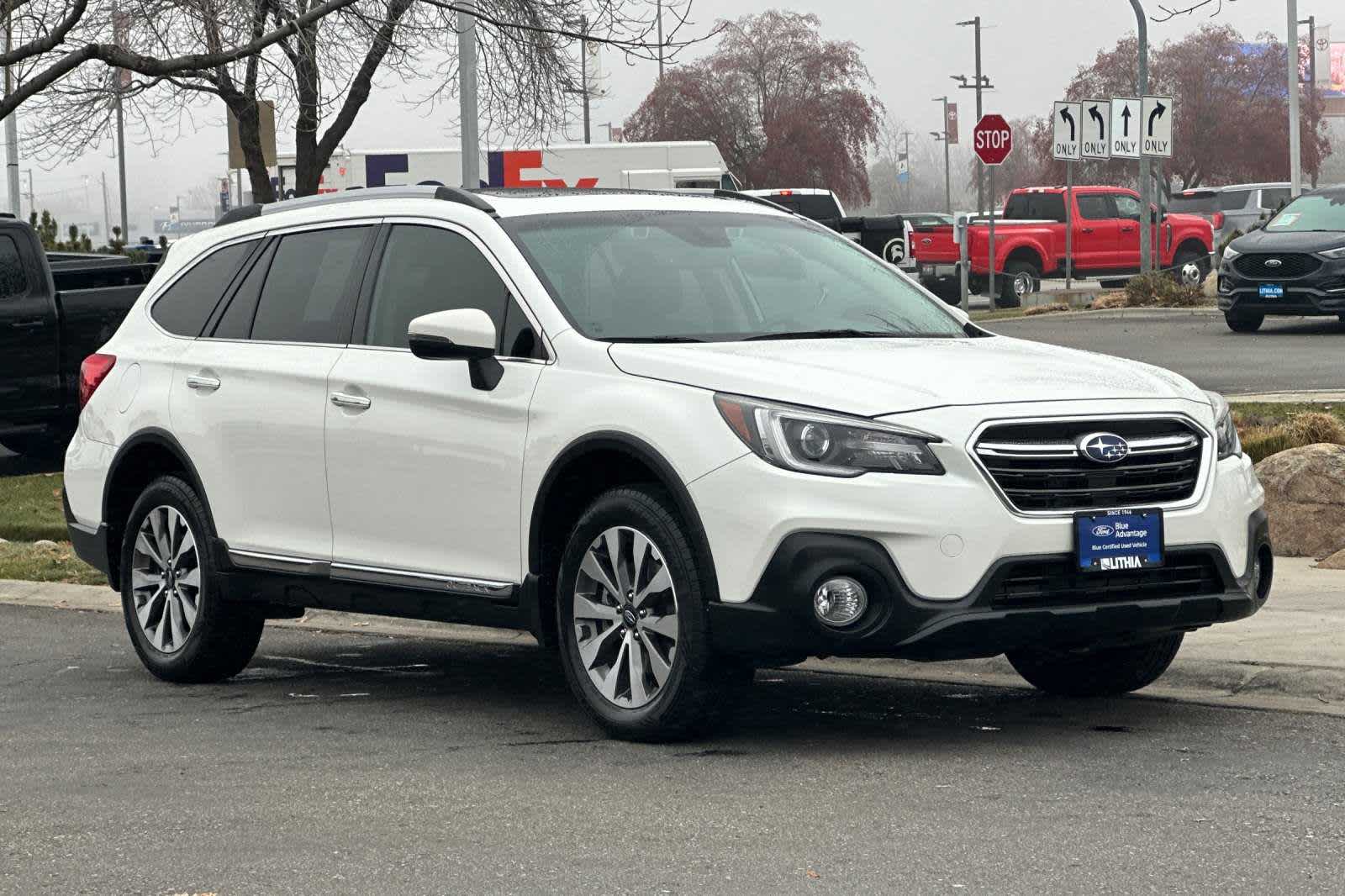 2018 Subaru Outback Touring 9