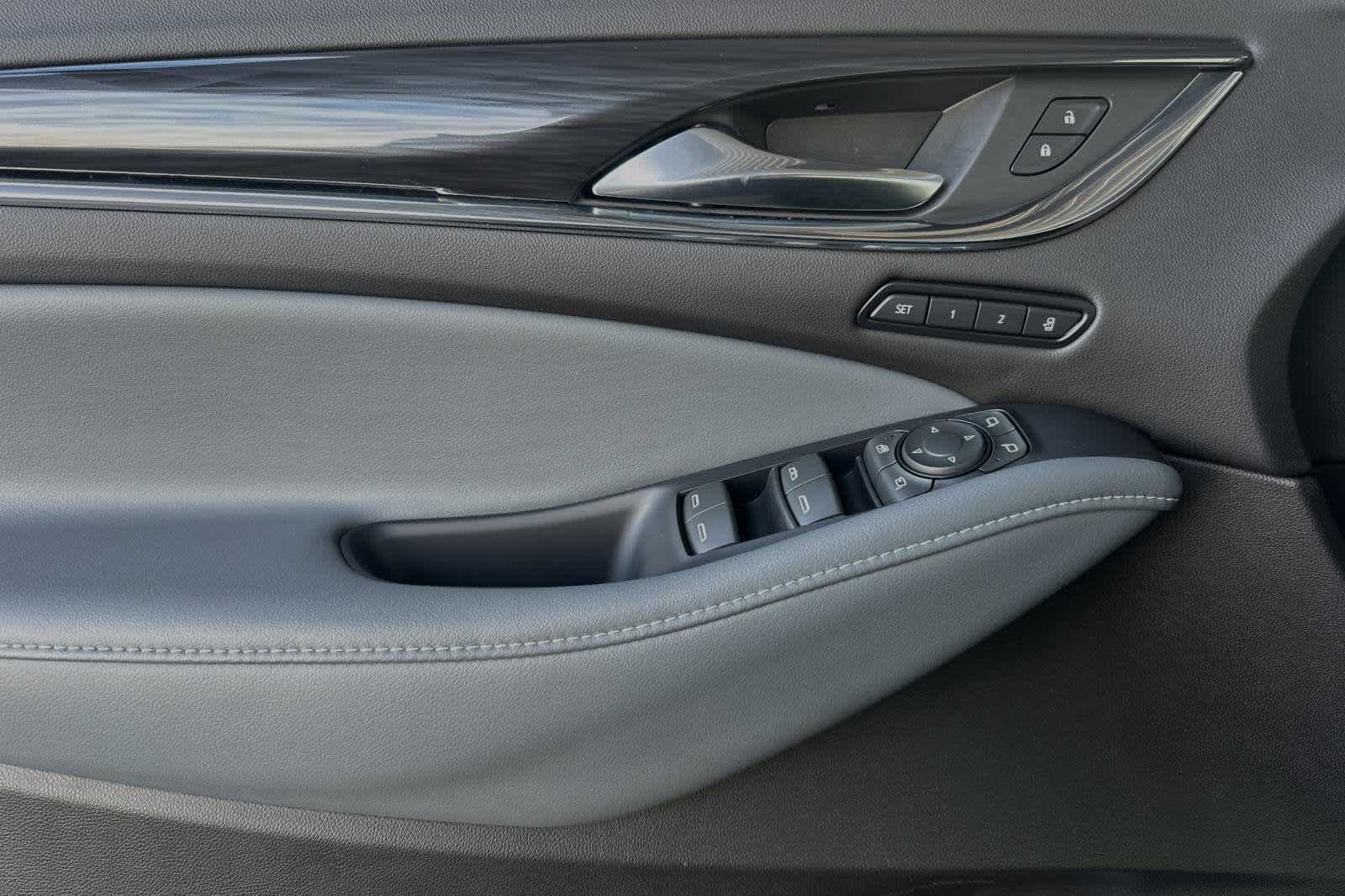 2021 Buick Enclave Premium 12