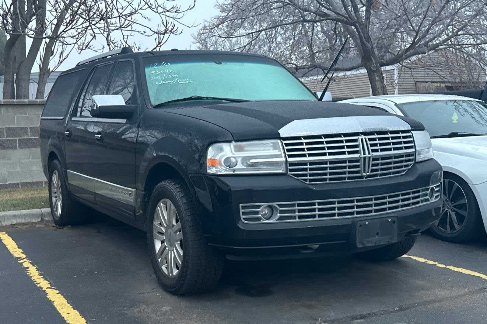 2012 Lincoln Navigator L  5