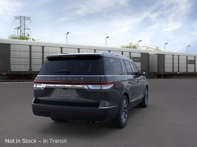 2024 Lincoln Navigator L Reserve 8