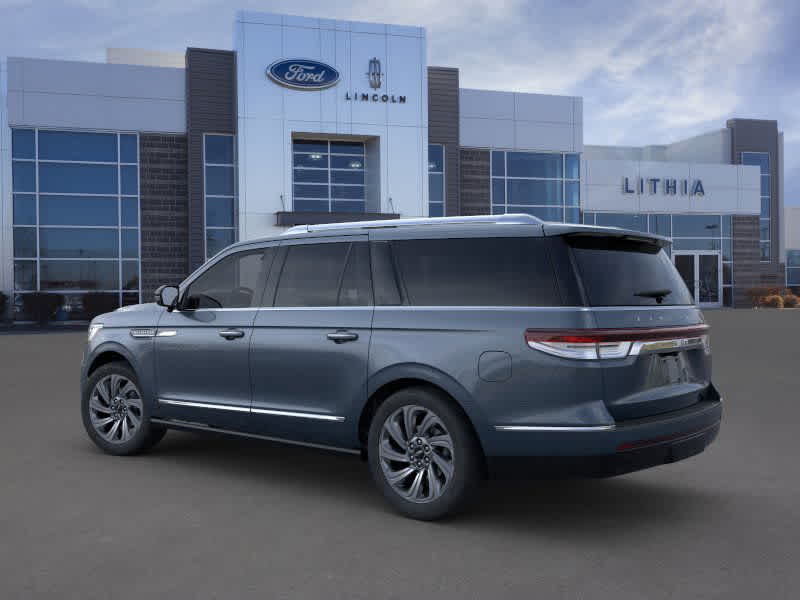 2024 Lincoln Navigator L Reserve 4