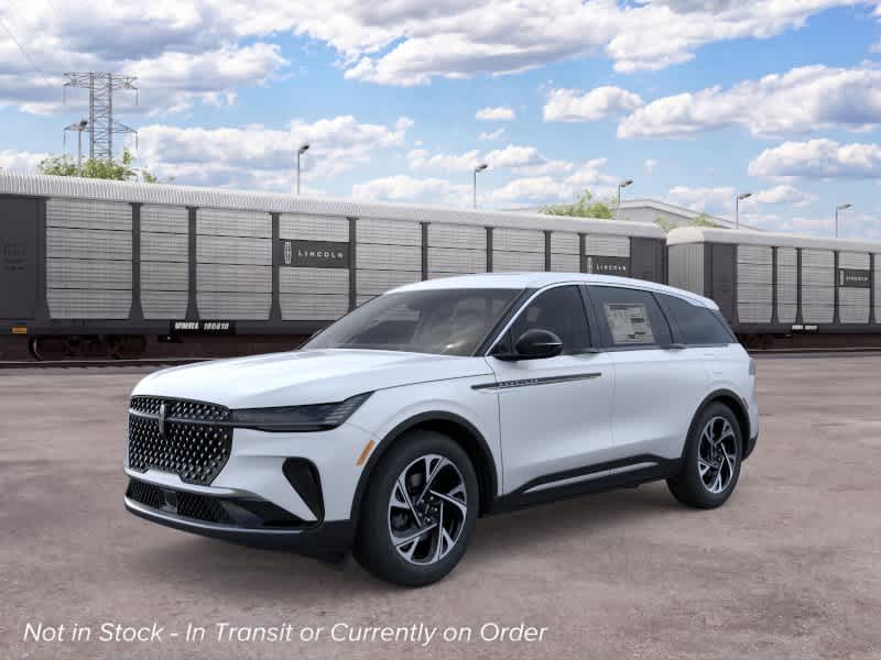 White Platinum Metallic Tri-Coat 2026 Lincoln Nautilus SUV / Crossover All-Wheel Drive Automatic