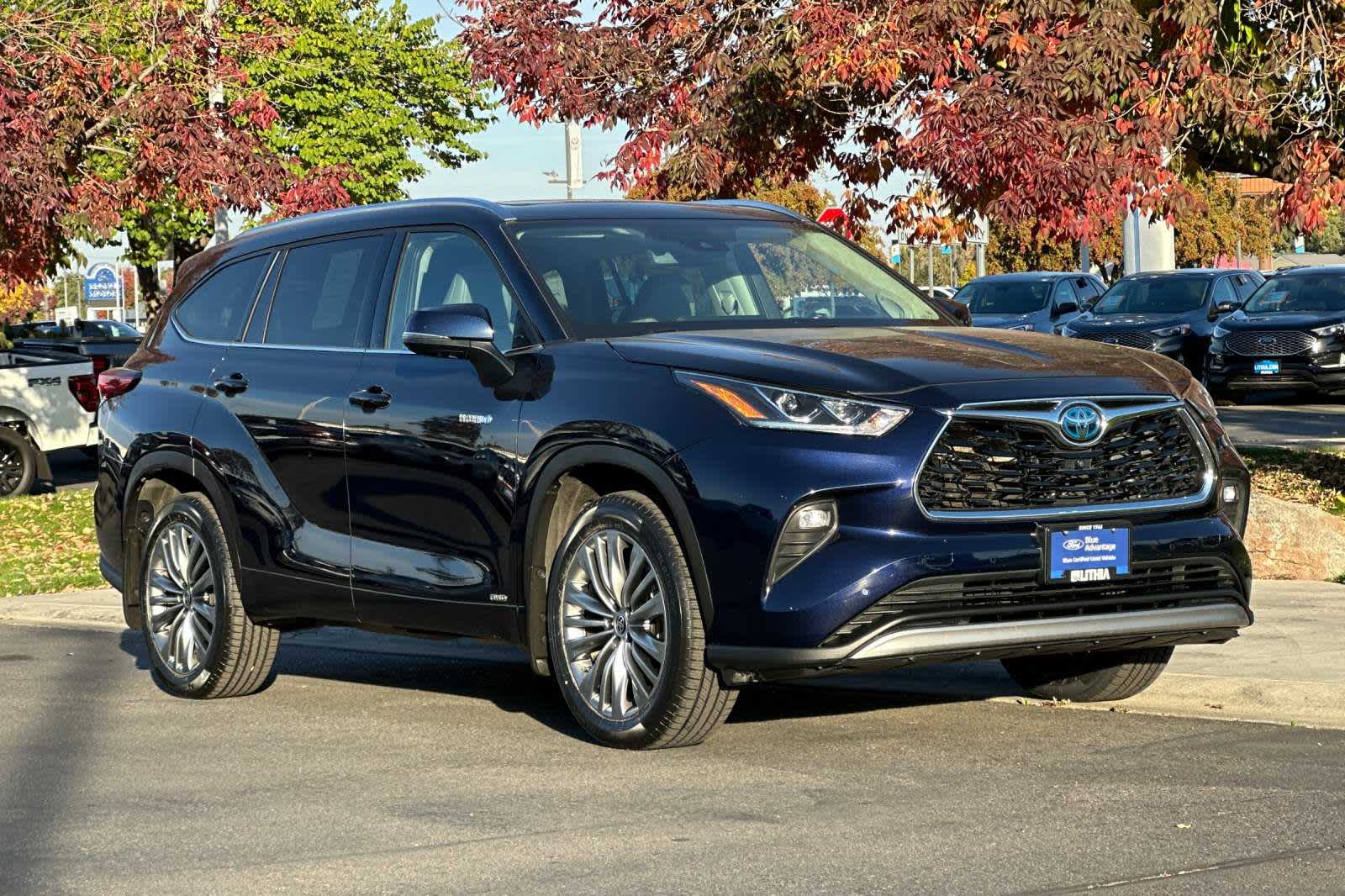 2021 Toyota Highlander Hybrid Platinum 9