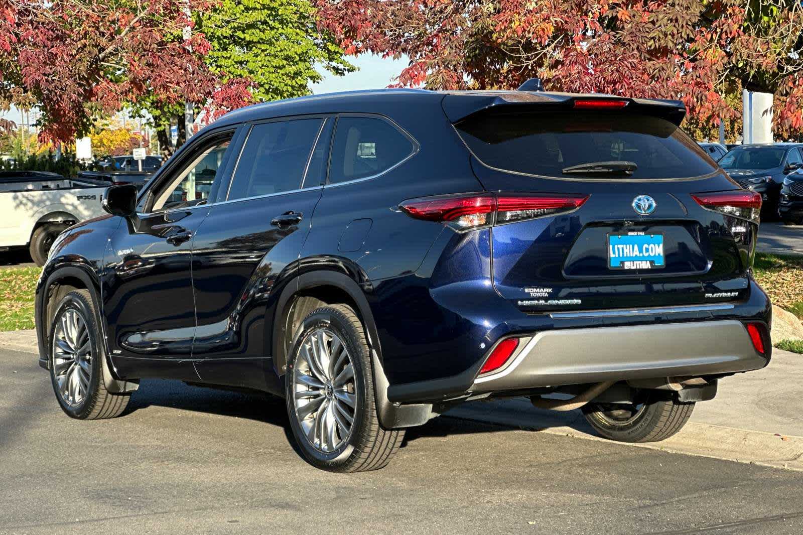 2021 Toyota Highlander Hybrid Platinum 6