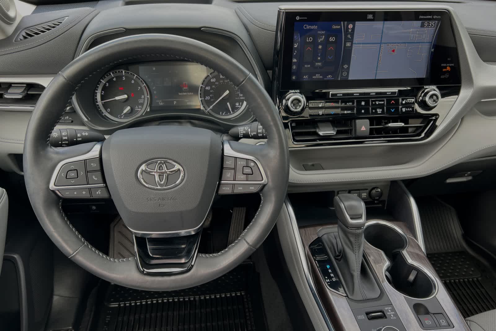2021 Toyota Highlander Platinum 14