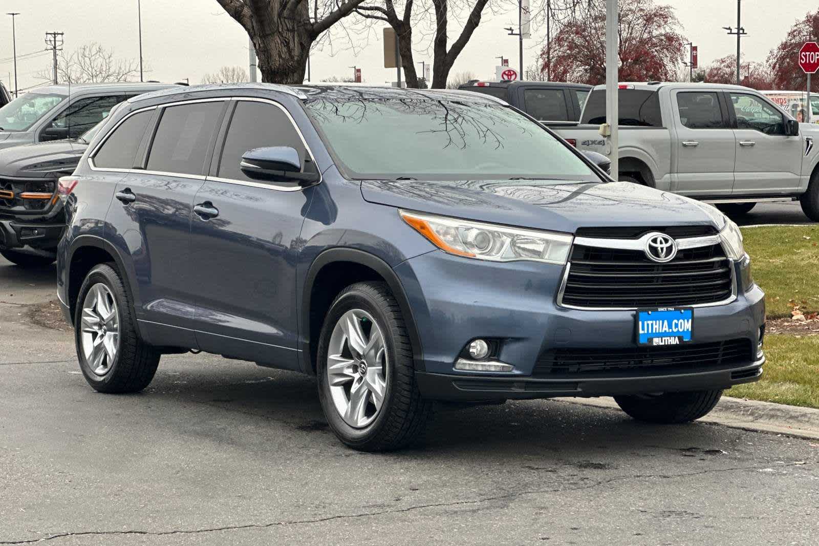 2016 Toyota Highlander Limited 9