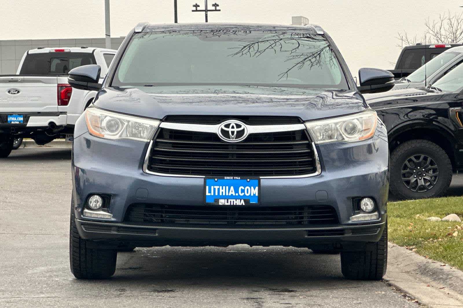 2016 Toyota Highlander Limited 10