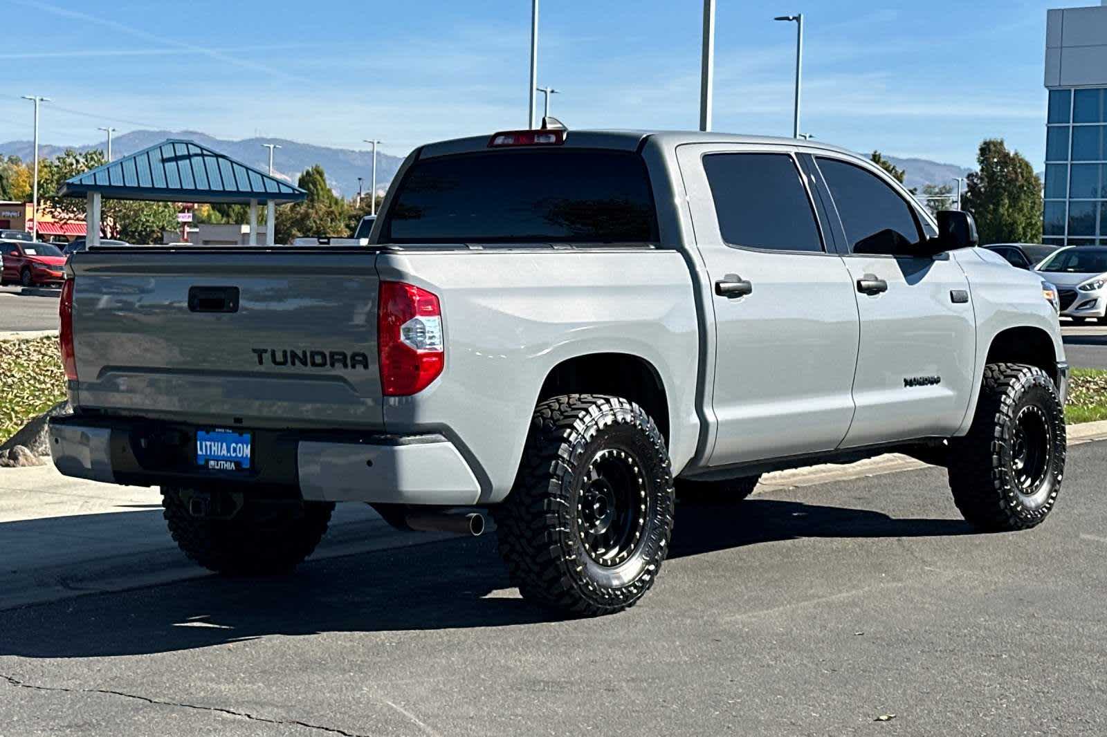 2020 Toyota Tundra SR5 CrewMax 5.5 Bed 5.7L 2