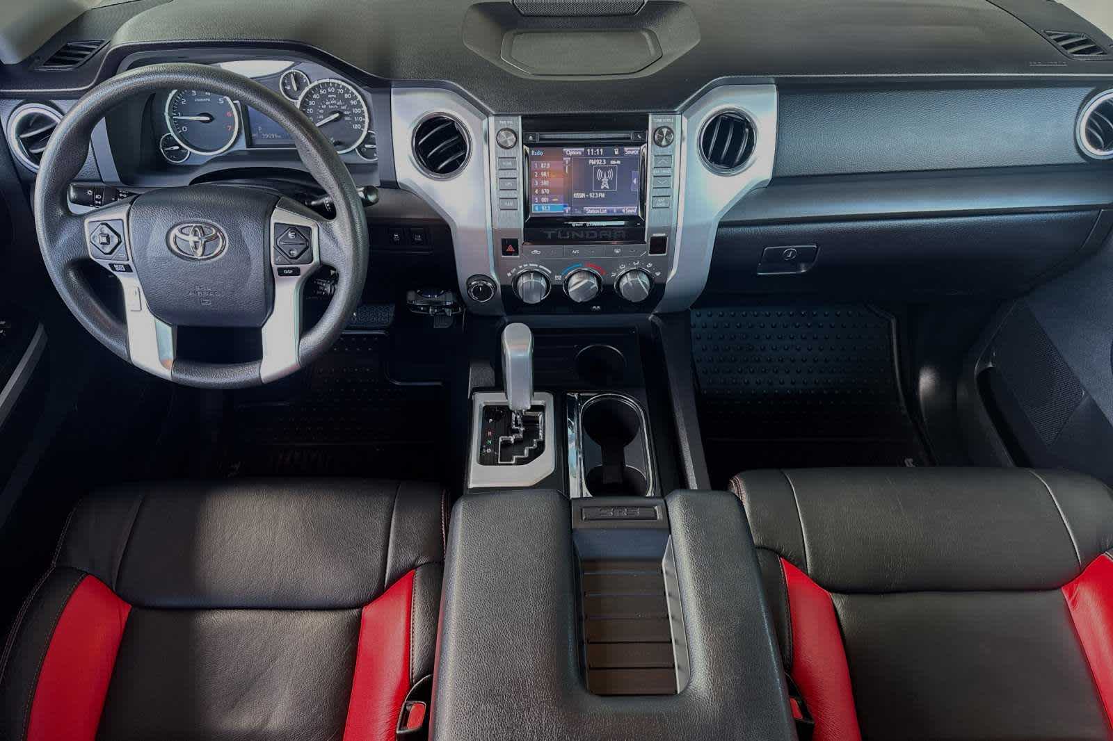 2015 Toyota Tundra SR5 CrewMax 5.7L V8 6-Spd AT 3