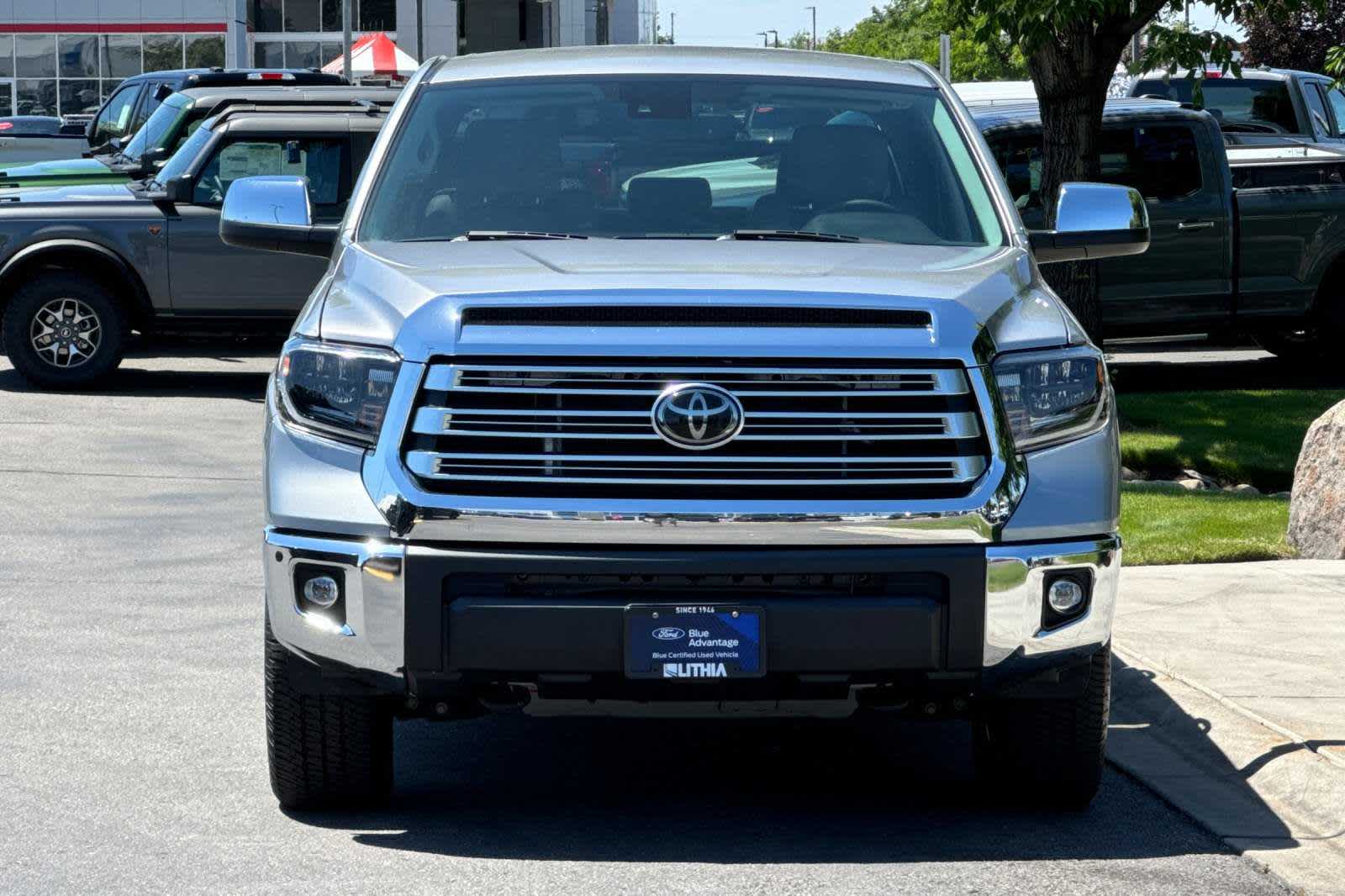 2021 Toyota Tundra Limited CrewMax 5.5 Bed 5.7L 10