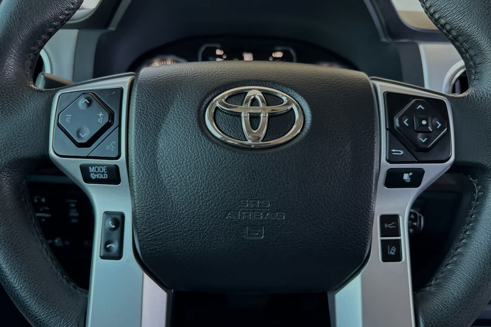 2021 Toyota Tundra Limited CrewMax 5.5 Bed 5.7L 23