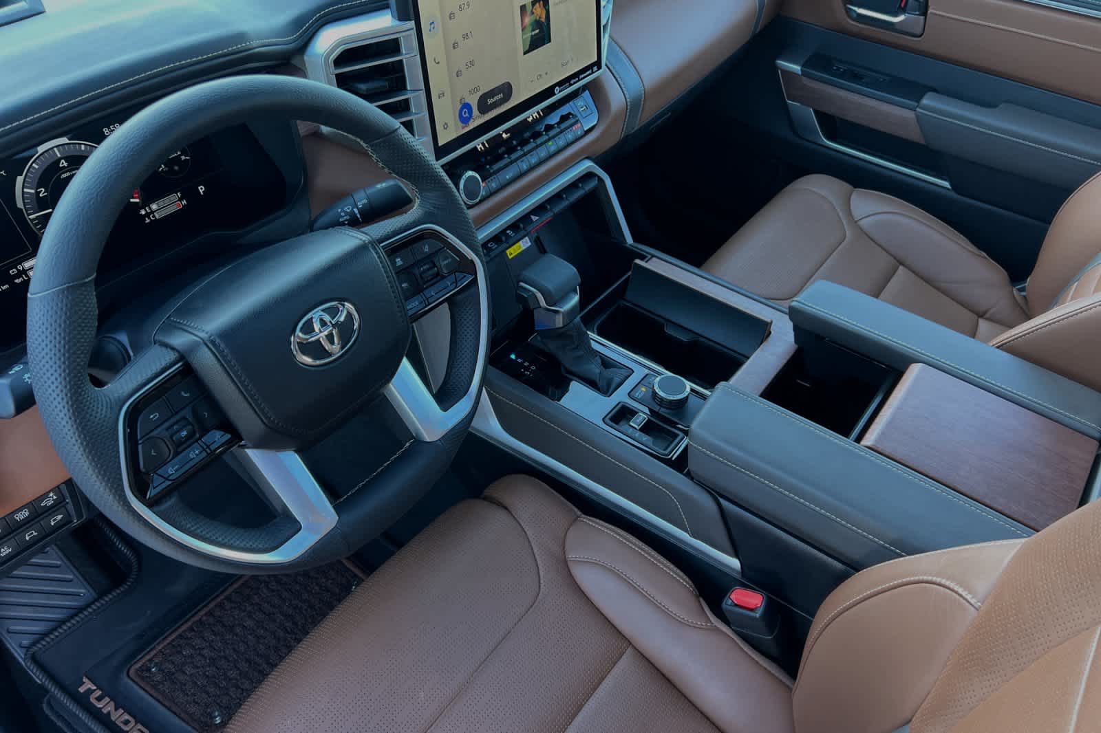 2023 Toyota Tundra 1794 Edition CrewMax 5.5 Bed 11