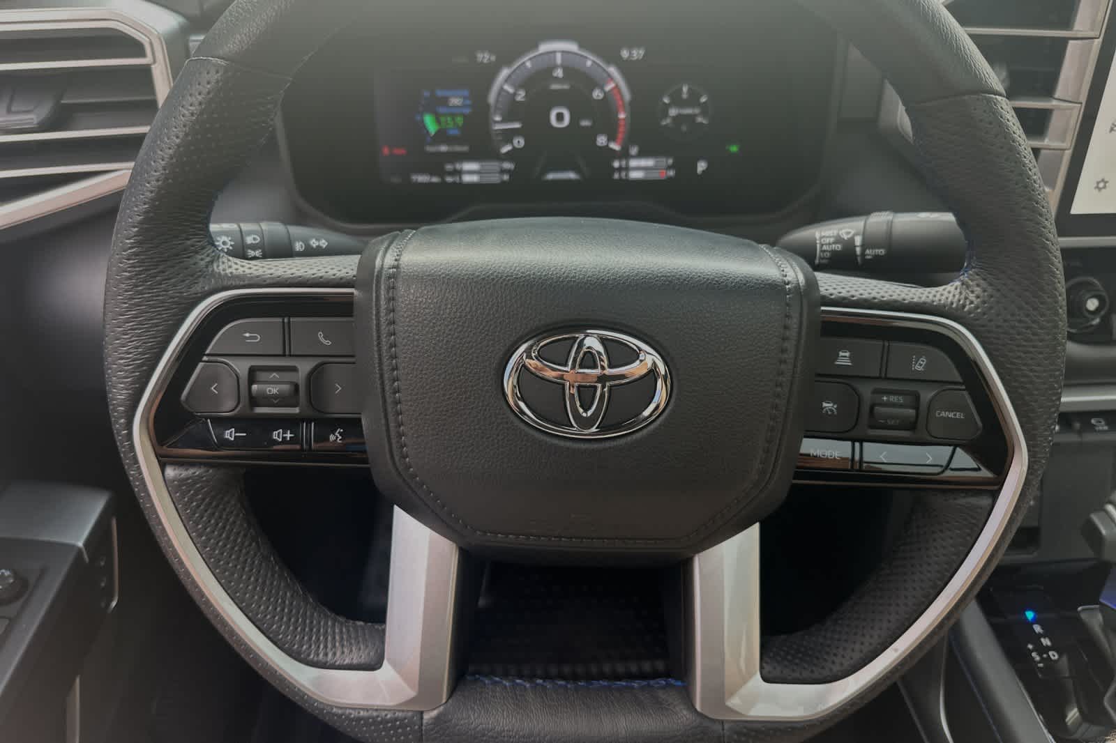 2024 Toyota Tundra Platinum CrewMax 6.5 Bed 23