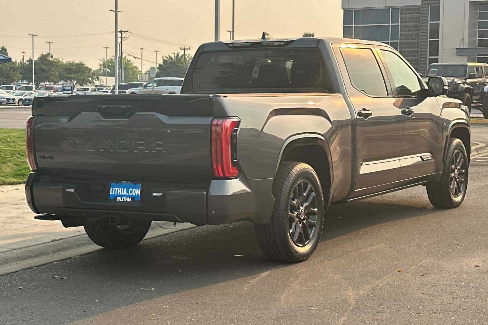 2024 Toyota Tundra Platinum CrewMax 6.5 Bed 2