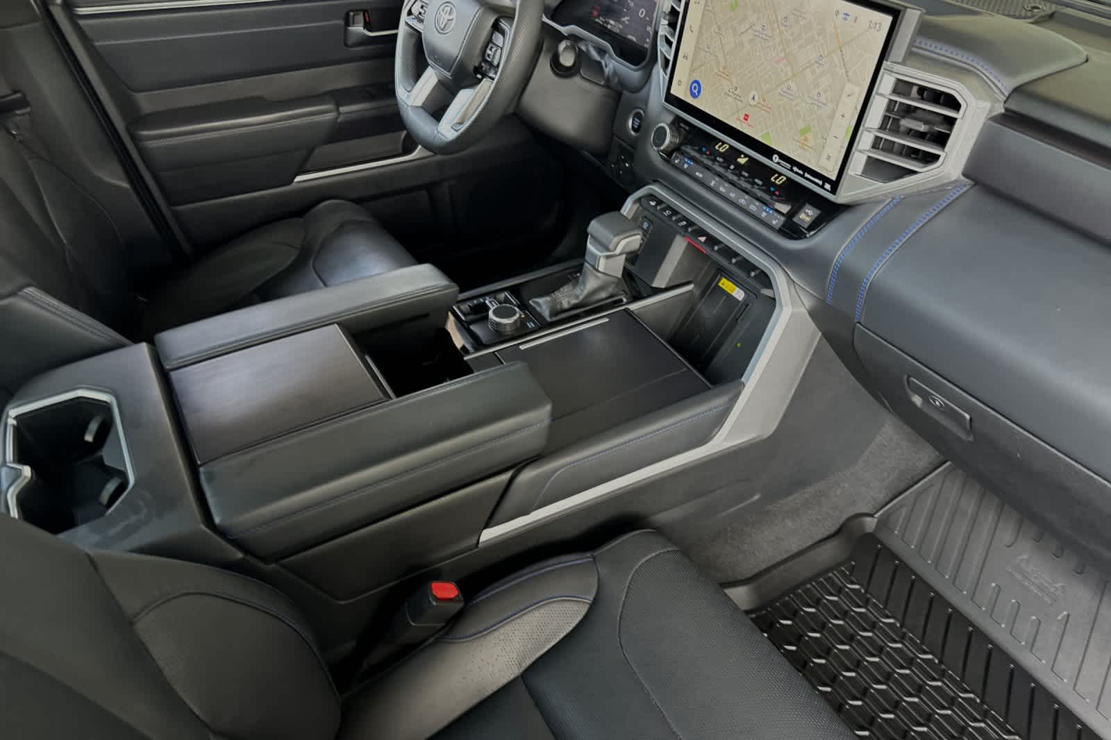 2022 Toyota Tundra Platinum CrewMax 6.5 Bed 15