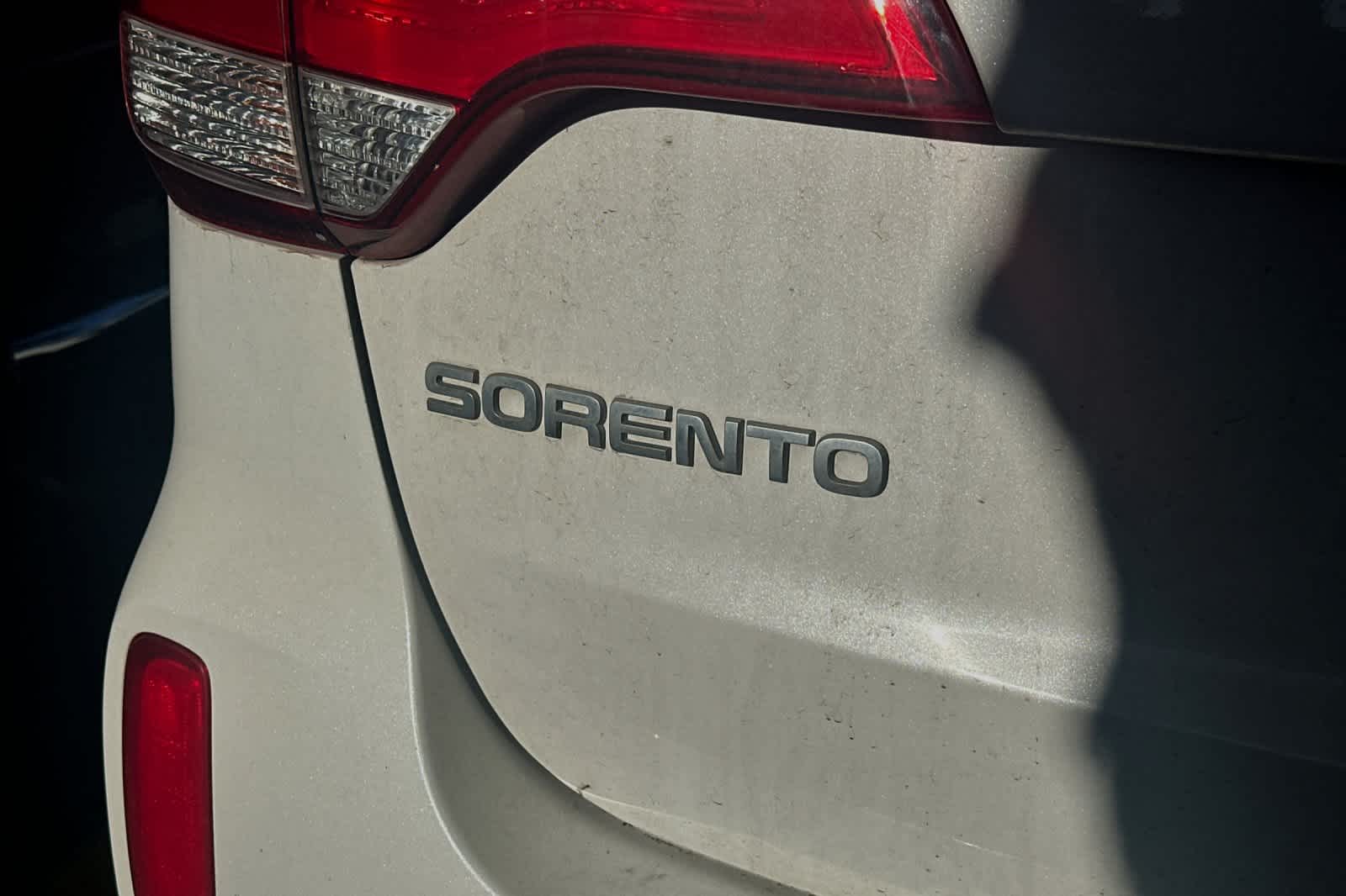 2015 Kia Sorento LX 8