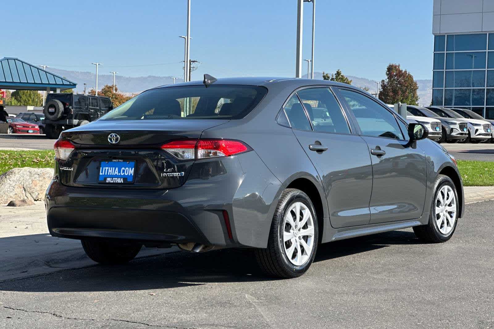 2023 Toyota Corolla Hybrid LE 2