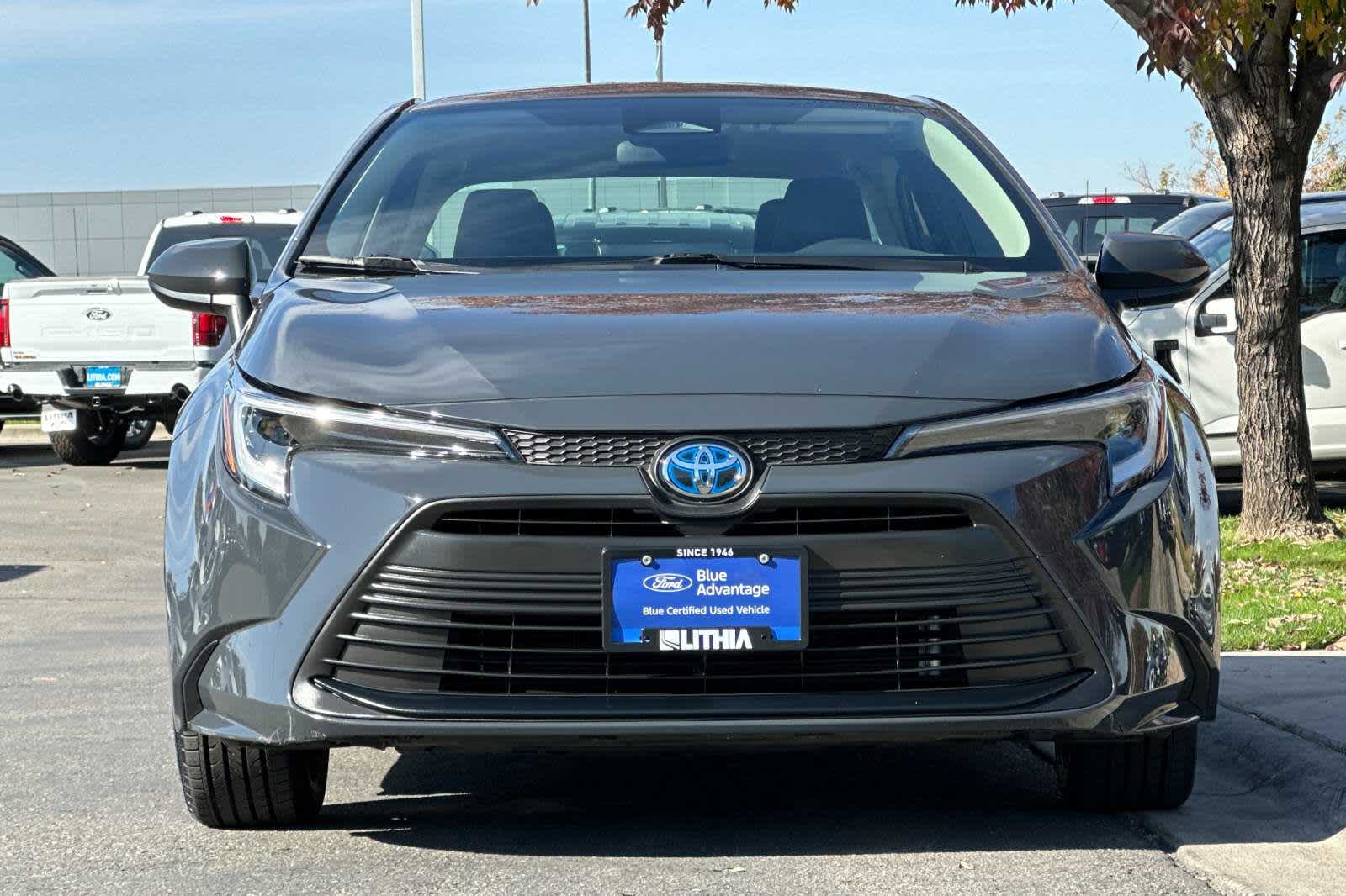 2023 Toyota Corolla Hybrid LE 10