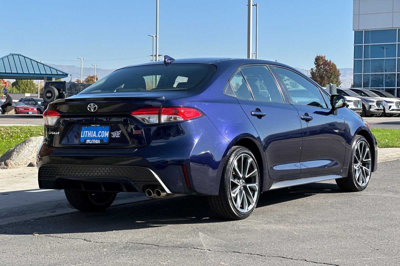 2020 Toyota Corolla SE 2