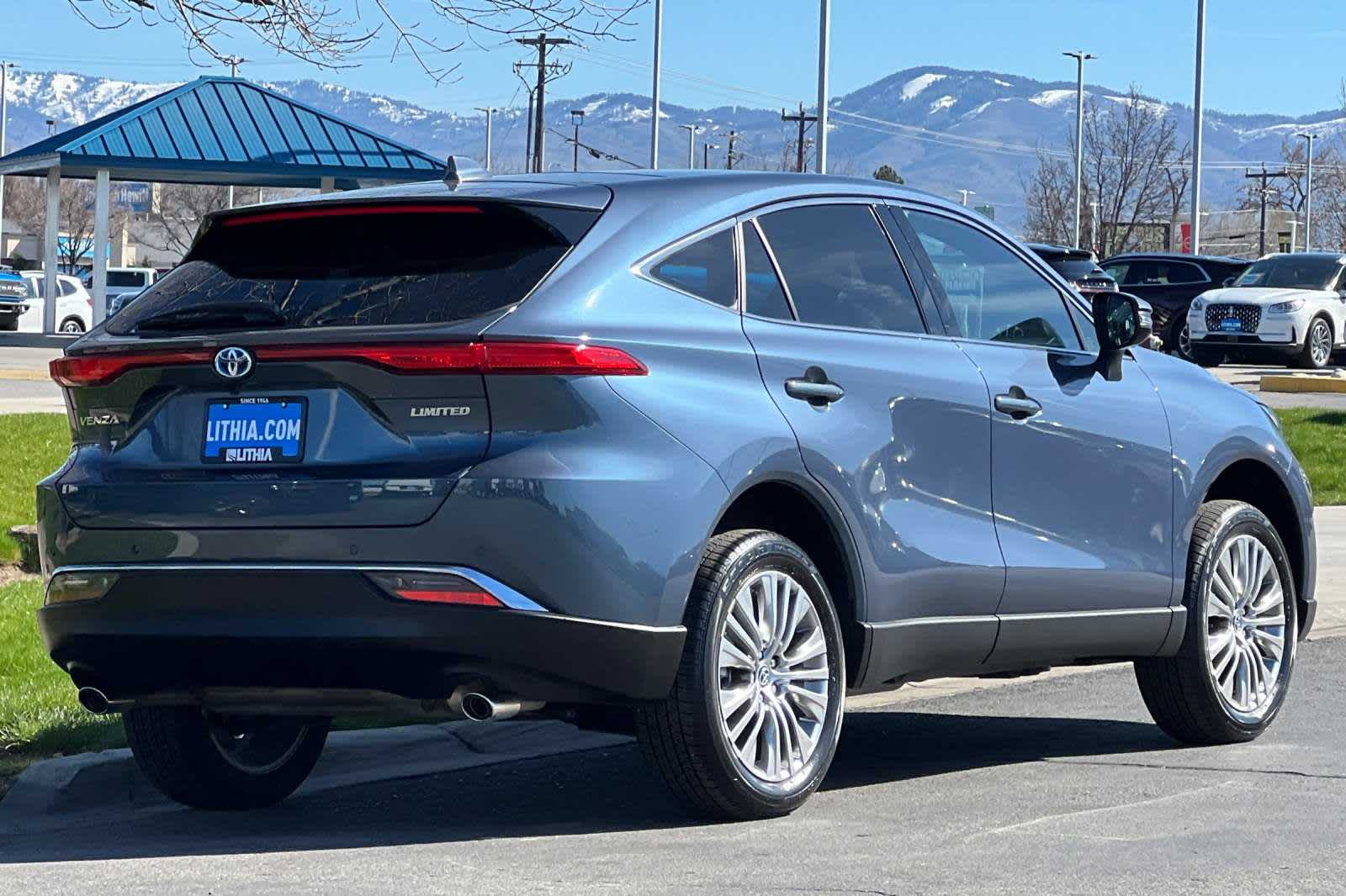 2023 Toyota Venza Limited 2
