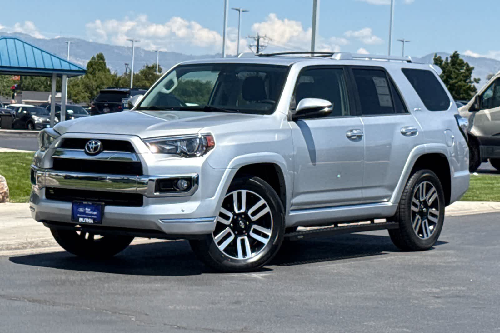 Classic Silver Metallic 2019 Toyota 4Runner SUV / Crossover All-Wheel Drive 5-Speed Automatic