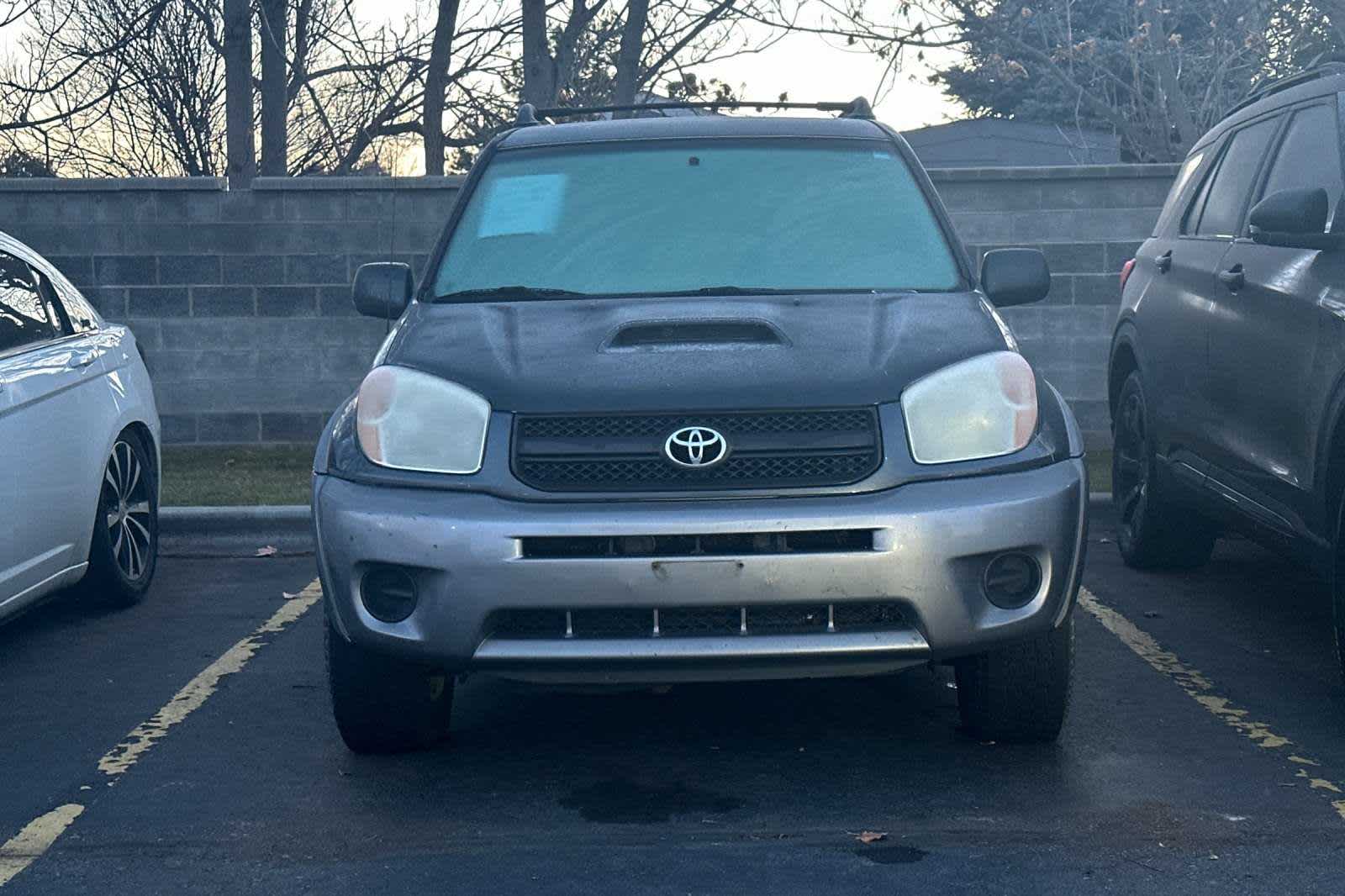 2004 Toyota RAV4 BASE 6