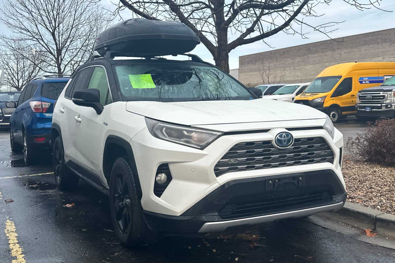 2019 Toyota RAV4 Hybrid XSE 4